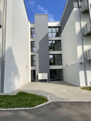 Erbendorf . 4 Zimmer-Wohnung im 1. OG mit Balkon, 92681 Erbendorf, Etagenwohnung